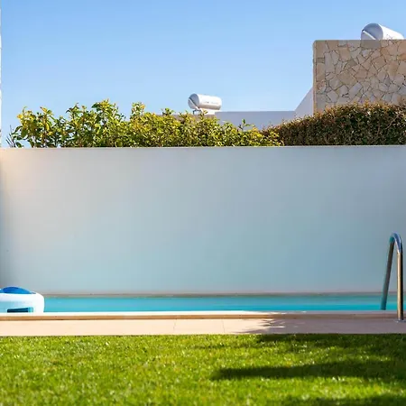 Epic, Private Swimming Pool Sagres